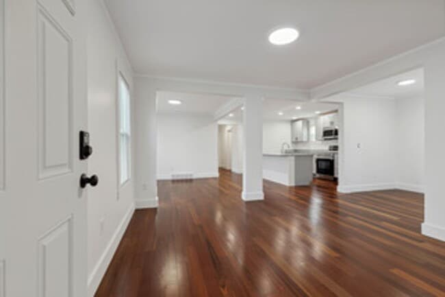 415 Herkimer St Unit 415 Herkimer St Apt 1