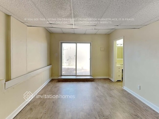 Photo - 7339 Essex Dr