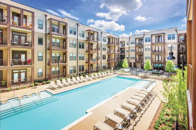 Oversized pool with aqua deck - 23Hundred at Berry Hill Apartments