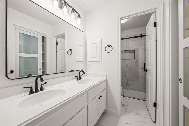 Photo - 11905 Lake Stone Dr