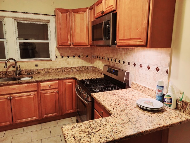 Photo - 35 E 49th St Unit 1