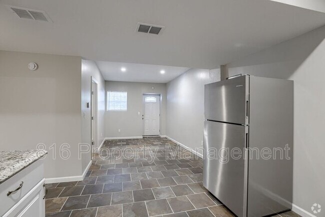 Building Photo - 8718 E Winner Rd Unit 8718 Rental