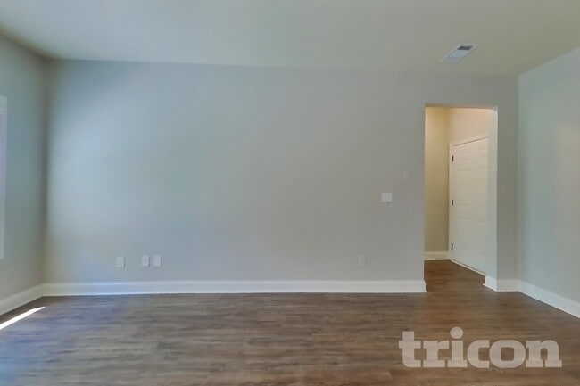 Photo - 1152 Hartwell Rd