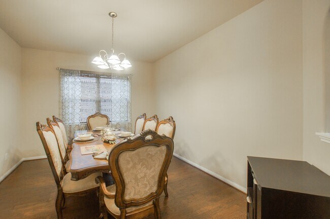Photo - 111 Pheasant Run Dr