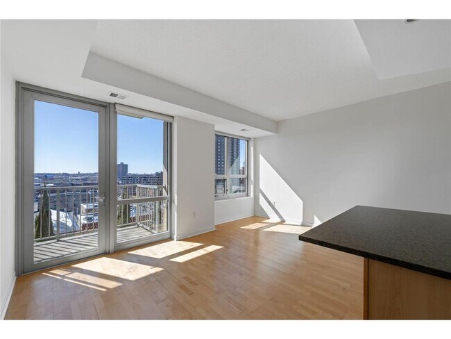 Photo - 929 Portland Ave Unit 808