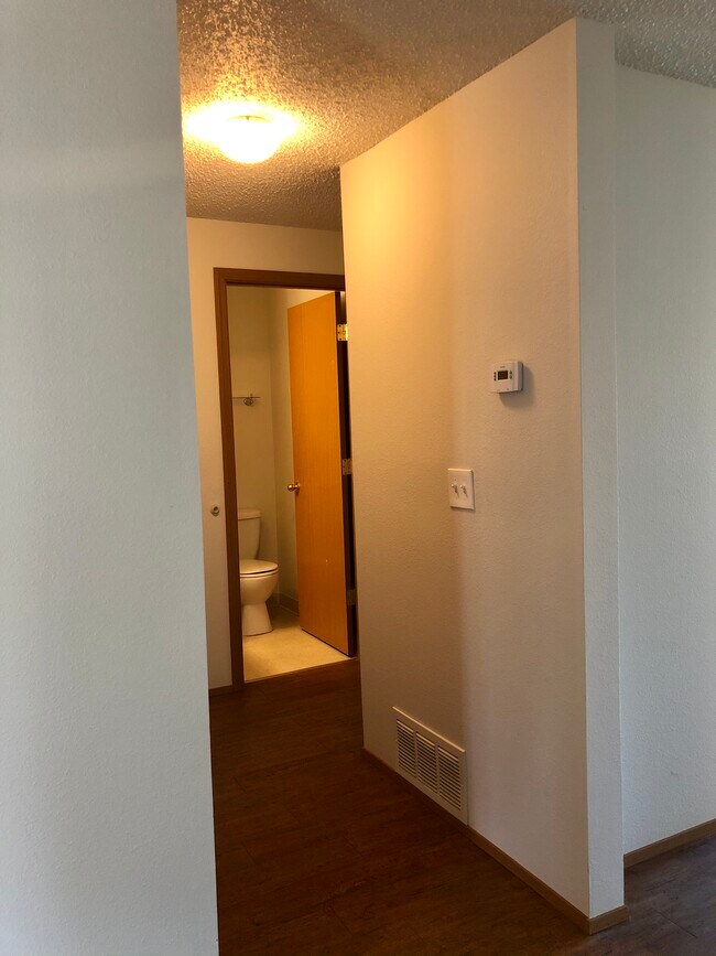 19846 SW 68th Ave Townhome Townhome Rental in Tualatin OR