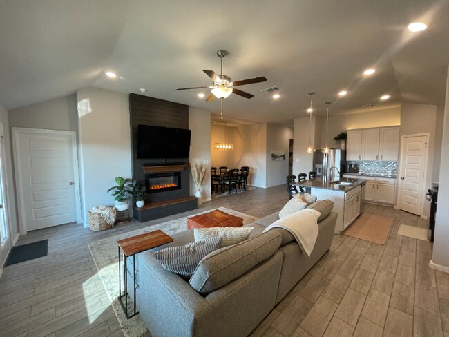 Photo - 14212 Aberavon Dr