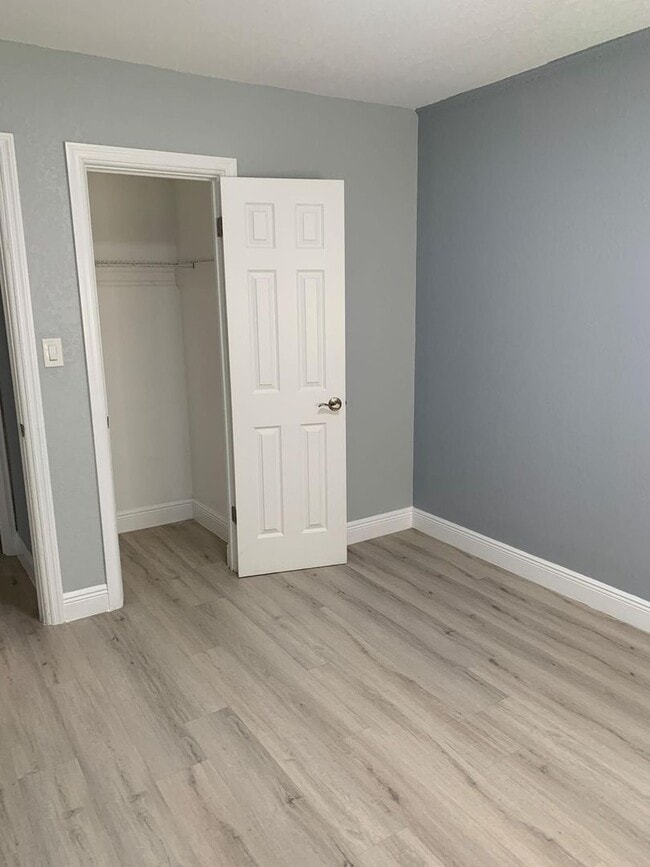 Photo - 5668 Chipola Cir Unidad CHIPOLA 5668