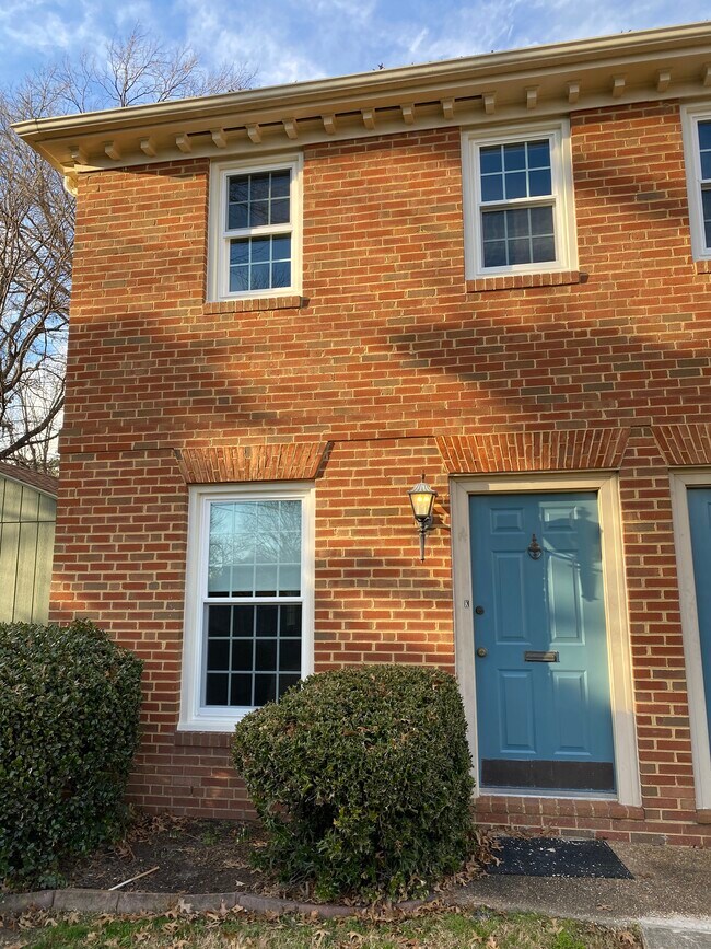 Photo - 3812 Hermitage Rd