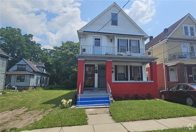 Building Photo - 31 Lark St Rental