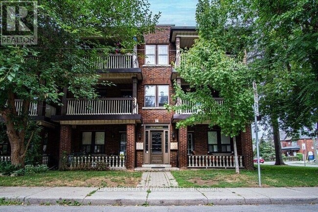 Photo - 4 Hyde Park Ave Unit 10