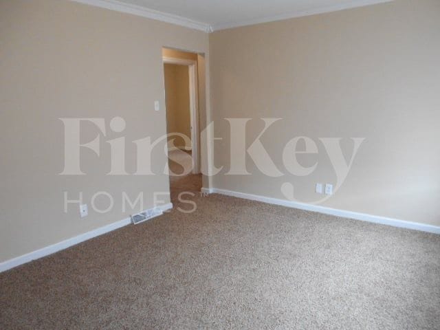 Photo - 1405 Gahan Dr