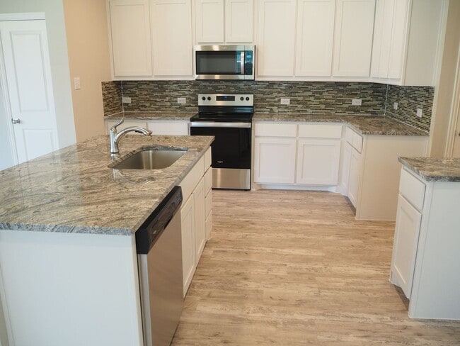 Photo - 3117 Solana Cir