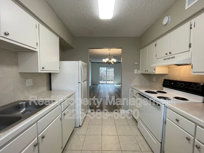 Photo - 914 W Tony St Unit 11B