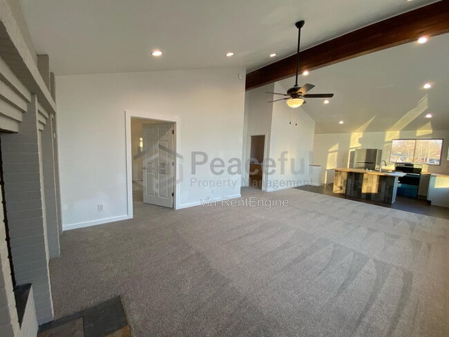 Photo - 4326 S 900 E