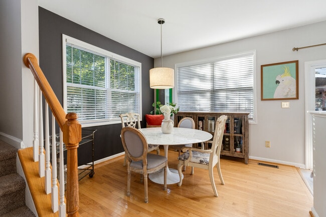 Photo - 5544 Vista View Ct