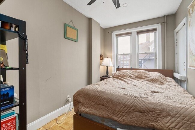 Photo - Modern unit with great location in heart of Allston available 9/1/26