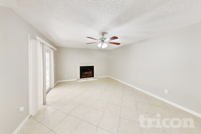 506 Emberwood Dr