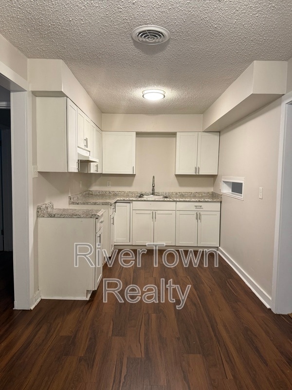 Photo - 824 Milstead Rd