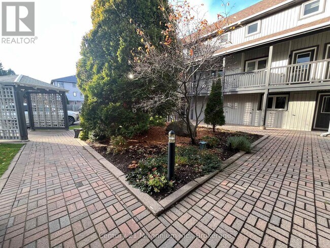 Photo - 706 Johnston Pk Ave