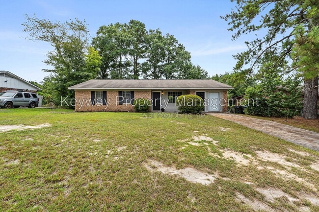 Building Photo - 3606 Columbine Dr