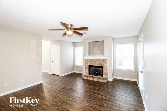 2796 Misty Valley Dr