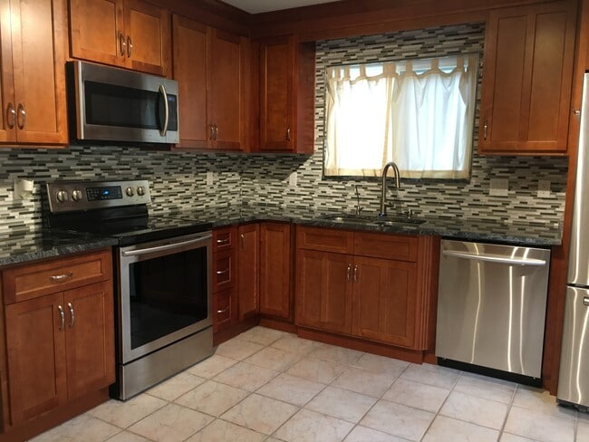Photo - 2515 Georgetown Ln
