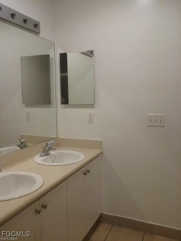 Photo - 8358 Bernwood Cove Loop Unidad 712