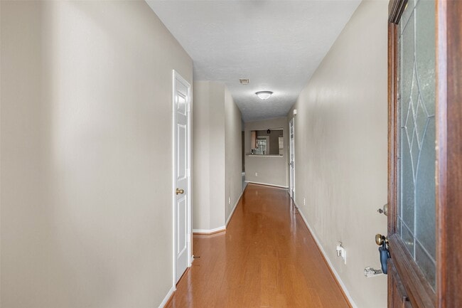 Building Photo - 26903 Castlecliff Ln