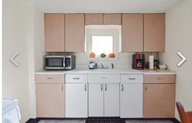 Photo - 261 Park St Unit 2