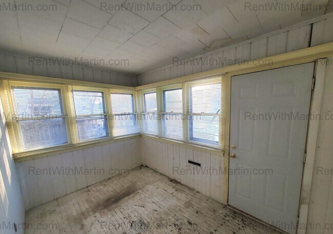 Photo - 1020 Columbia St