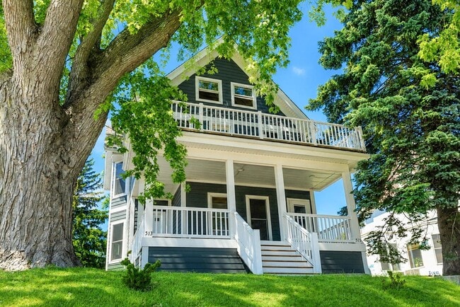 Photo - 513 N Harrison St