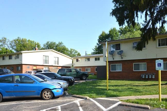 Photo - Clovernook Apartments