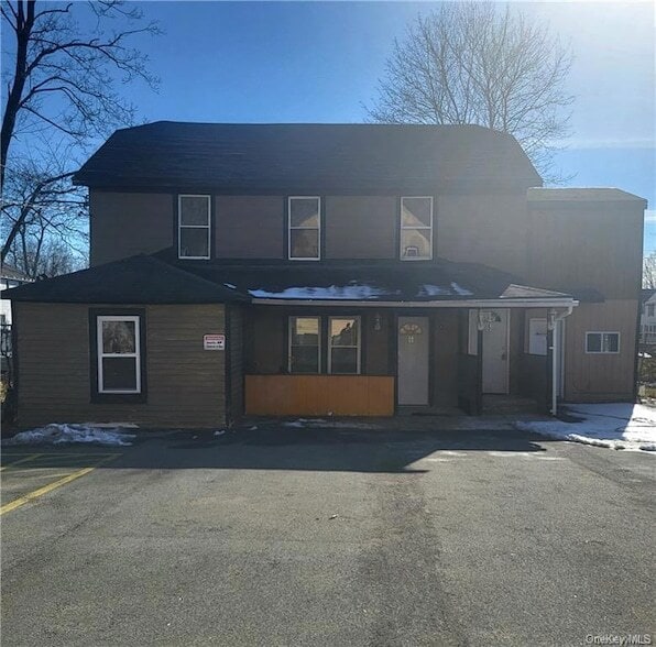 Building Photo - 79 High St Unit 3 Rental