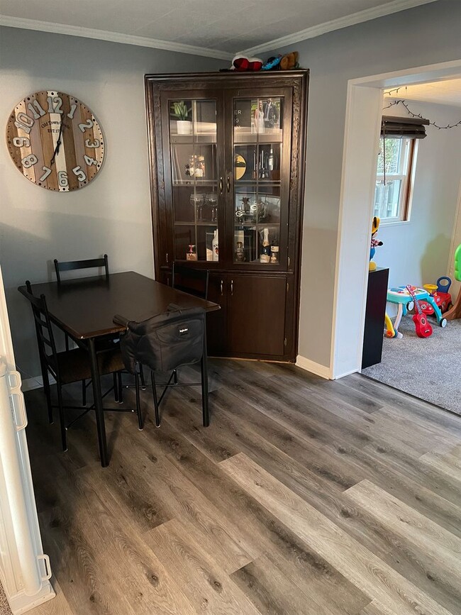 Photo - "Discover Your Ideal Home: Charming 3-Bedroom Residence in the Heart of Appleton, WI!"