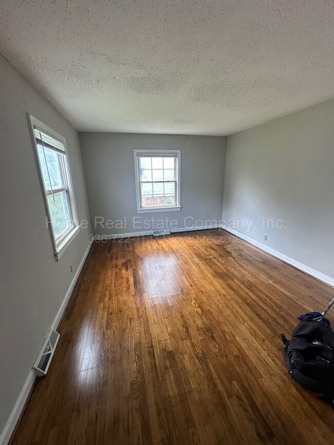 Photo - 1916 Dacian St