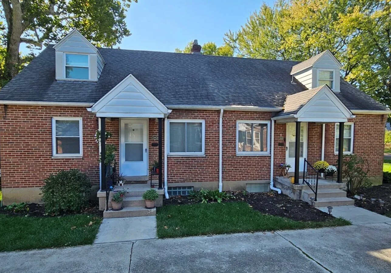 Photo - 1106 Acorn Dr House