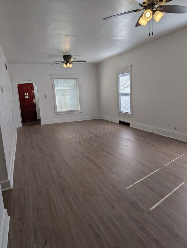 Photo - 921 5th St Unidad 921 5th St