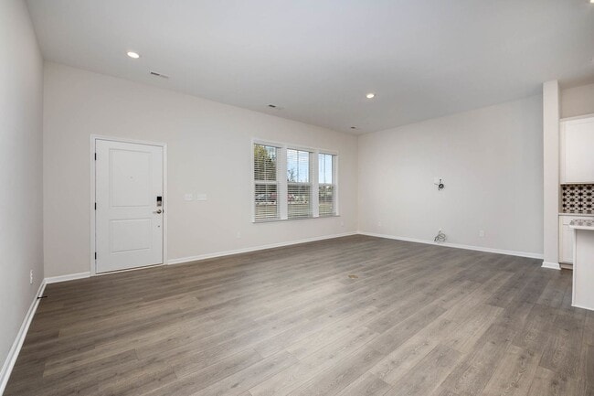 Photo - BEAUTIFUL TOWNHOME IN TERRACES AT FARMINGTON