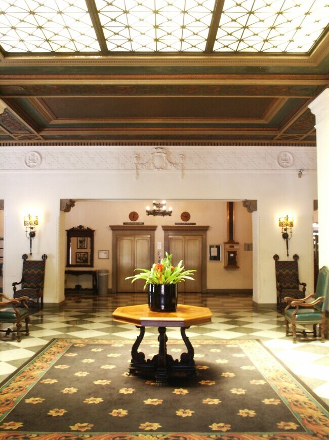 Photo - 315 W 3rd St Unit 911