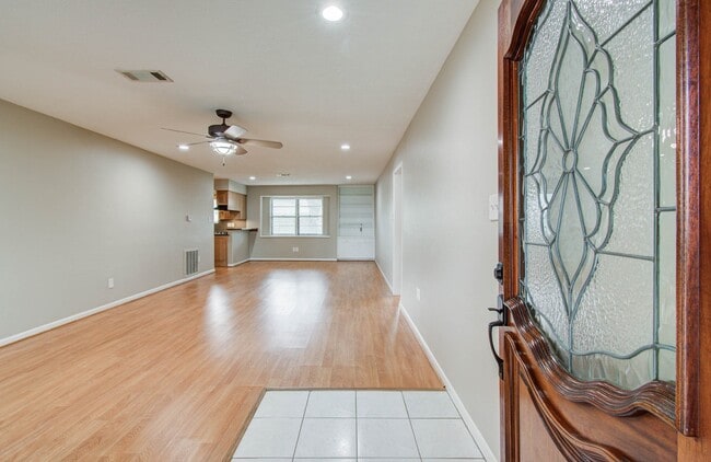 Photo - 5710 Verdome Ln