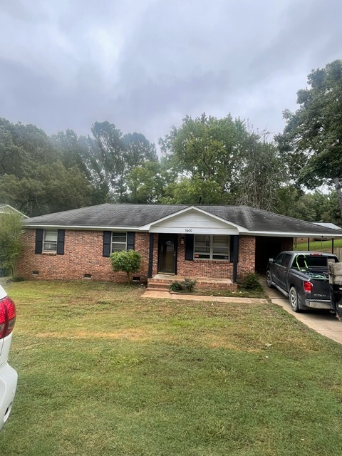 Photo - 1600 Hollingshed Rd House
