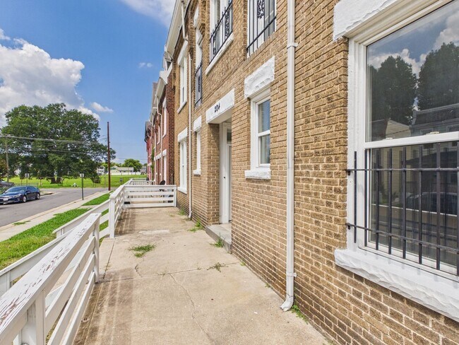 204 Wellford St Unidad C