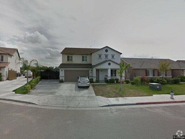 Building Photo - 5 Bedroom / 2.5 Bathroom for rent $2,995 Rental