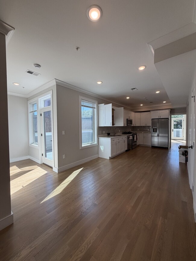 Photo - 100 Warren St Unit 66-3