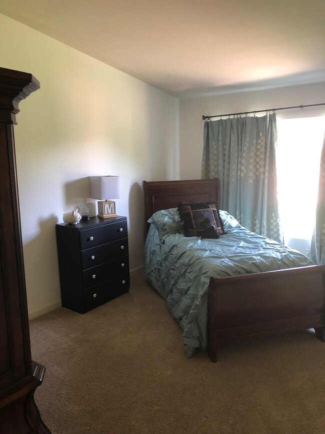 Photo - 2 Bed 2 Bath Broomfield Condo, Available July!