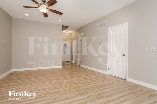 Photo - 7814 Wilderness Way