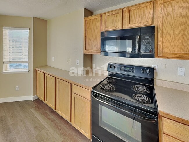 Photo - 3478 Watada Dr