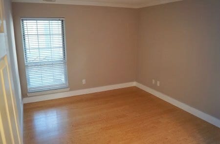 Building Photo - 1005 Kingswood Dr Unit C