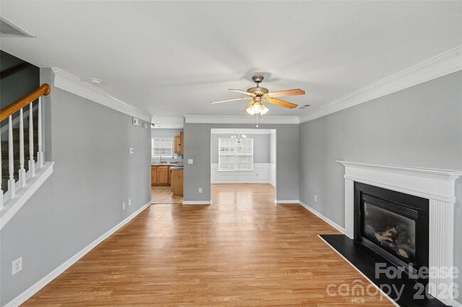 Photo - 10521 Barvas St